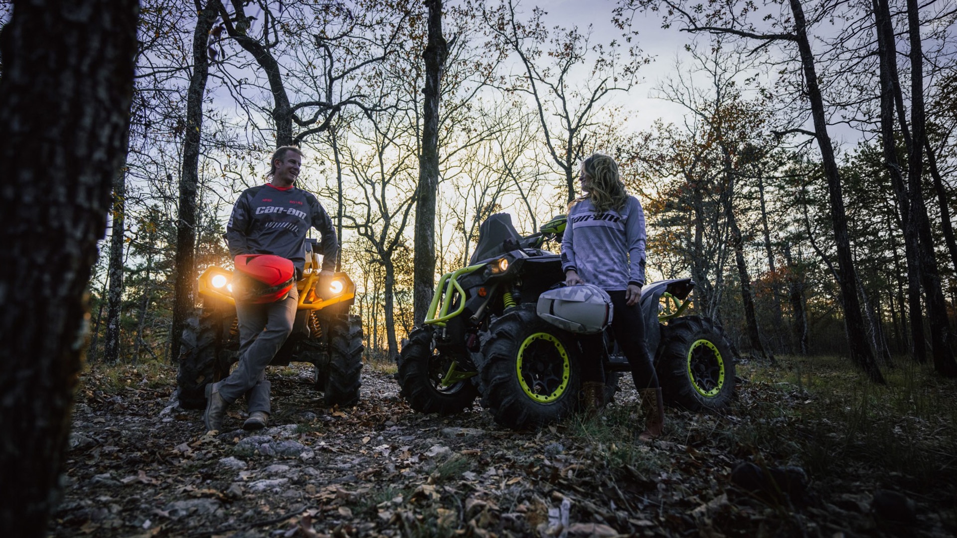 WHAT TO WEAR WHEN RIDING AN ATV / SxS