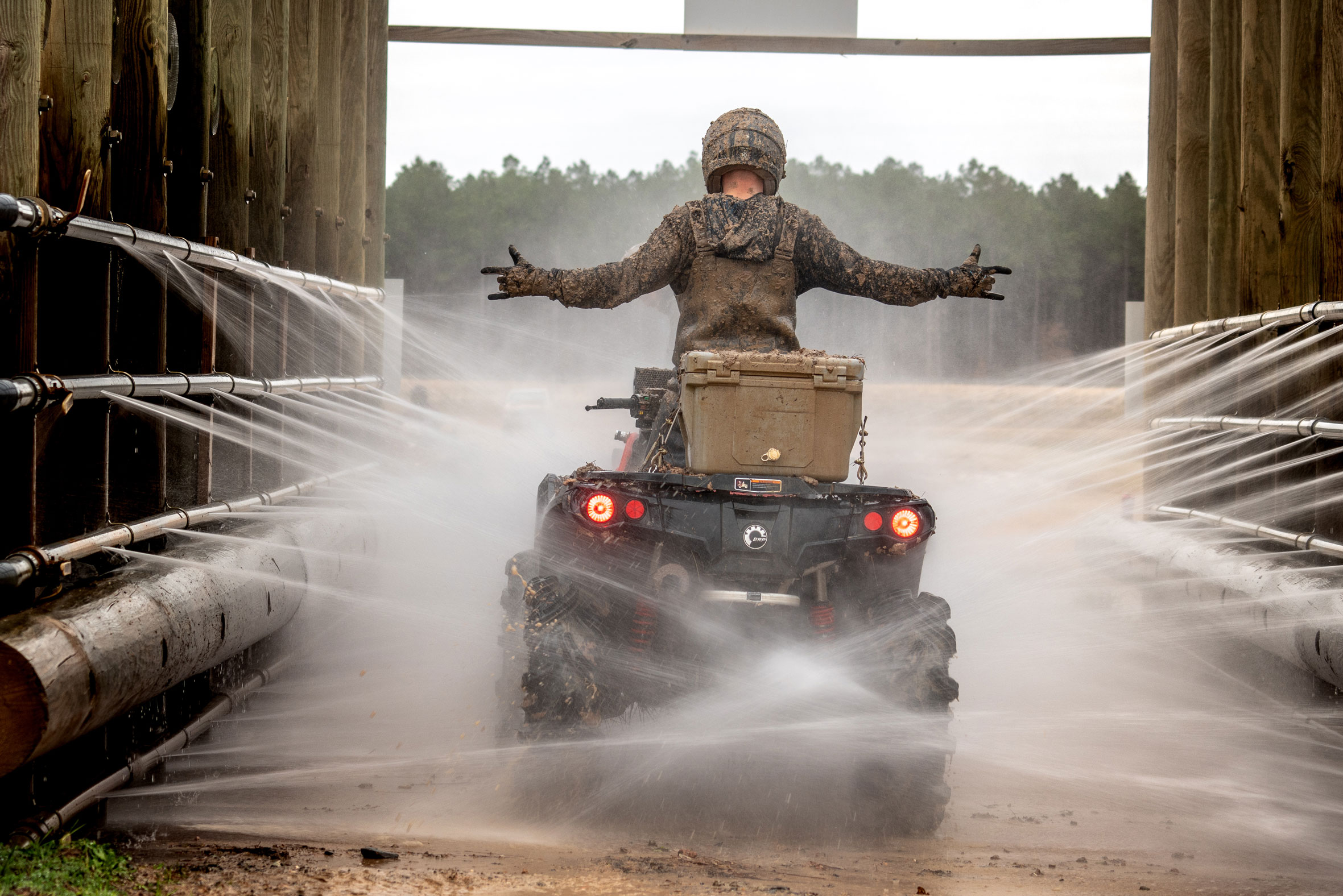 Can-Am Off-Road 2021 Outlander X mr in water